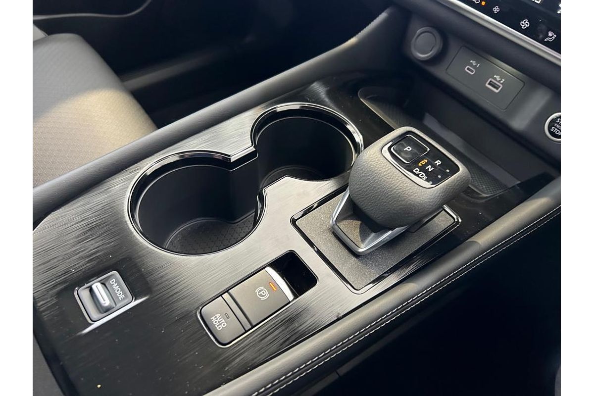 2024 Nissan X-TRAIL ST-L T33