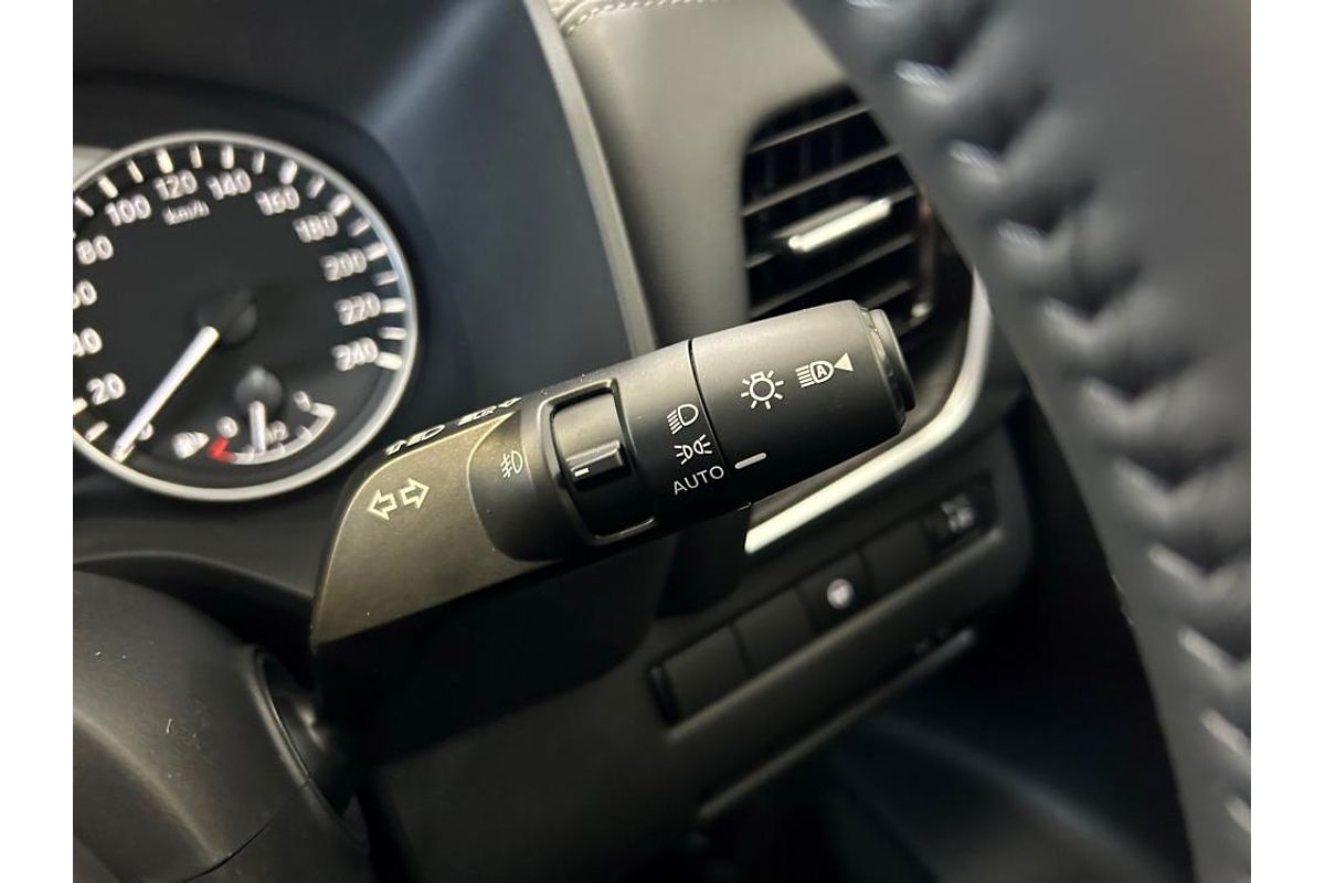 2024 Nissan X-TRAIL ST-L T33