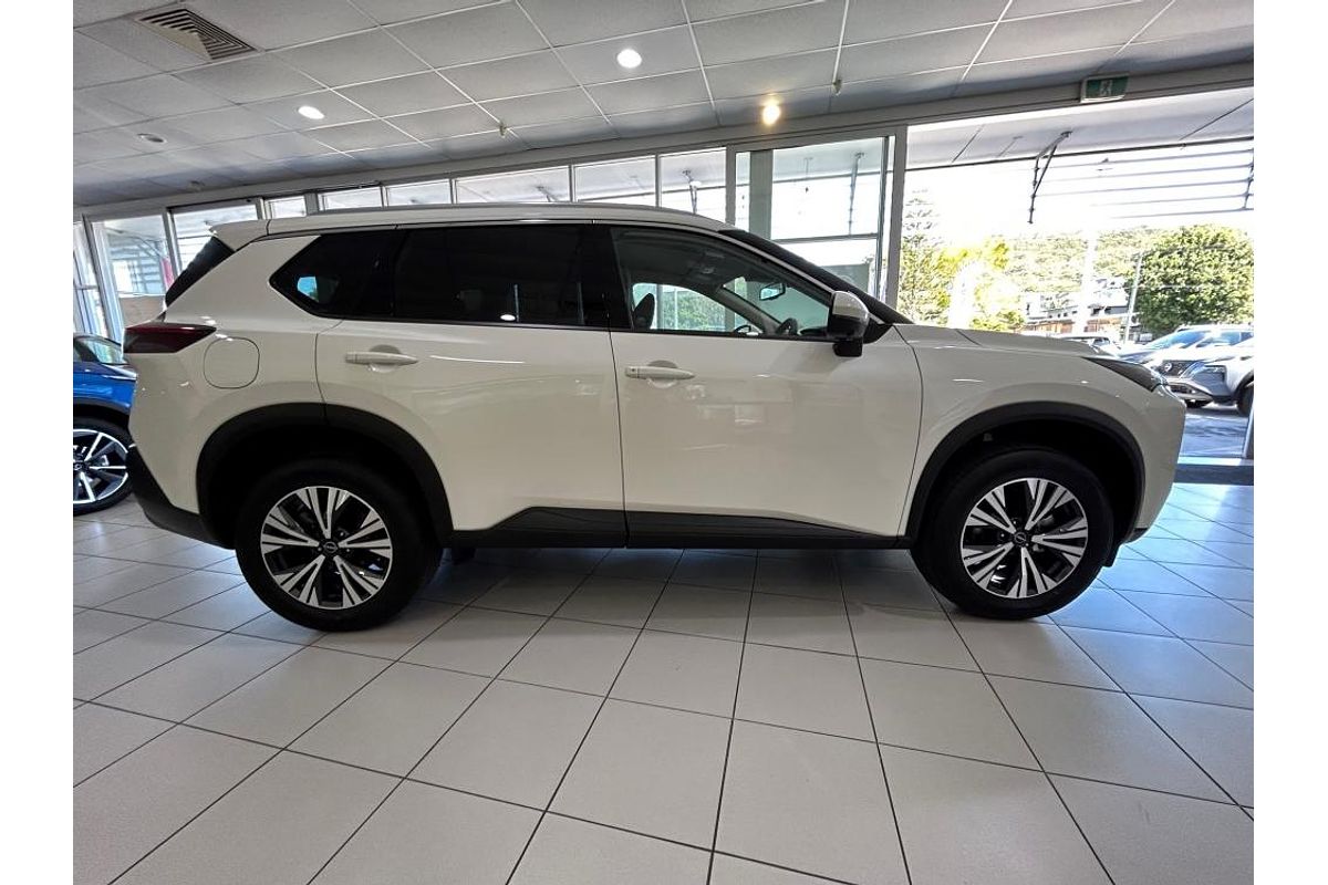 2024 Nissan X-TRAIL ST-L T33