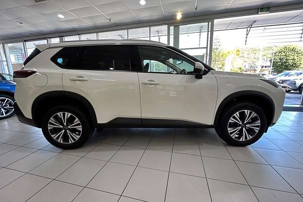 2024 Nissan X-TRAIL ST-L T33