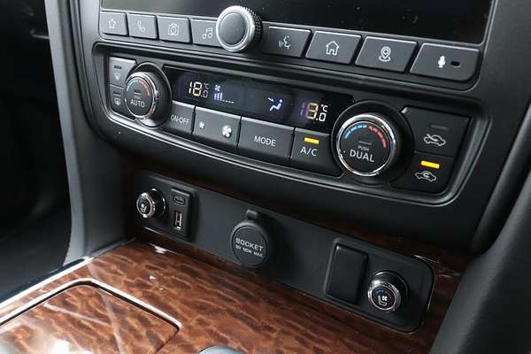 2024 Nissan Patrol Ti-L Y62