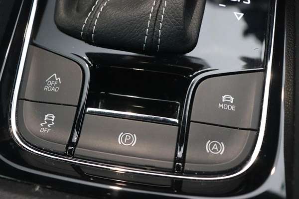 2022 SKODA Karoq 140TSI Sportline NU