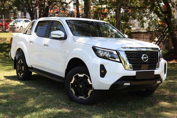 2024 Nissan Navara ST-X D23 4X4