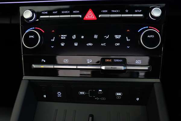 2024 Hyundai Santa Fe Hybrid Calligraphy MX5.V1