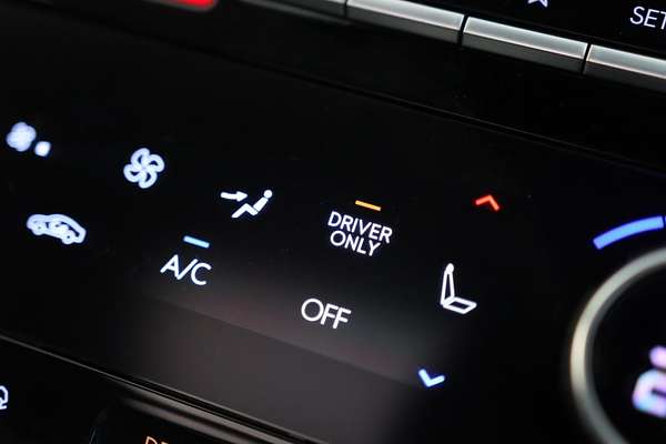 2024 Hyundai Santa Fe Hybrid Calligraphy MX5.V1