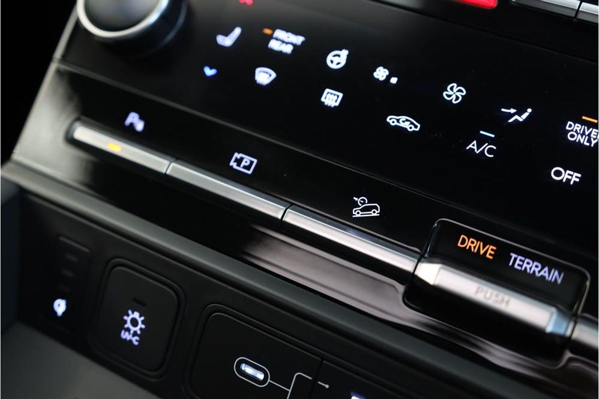 2024 Hyundai Santa Fe Hybrid Calligraphy MX5.V1
