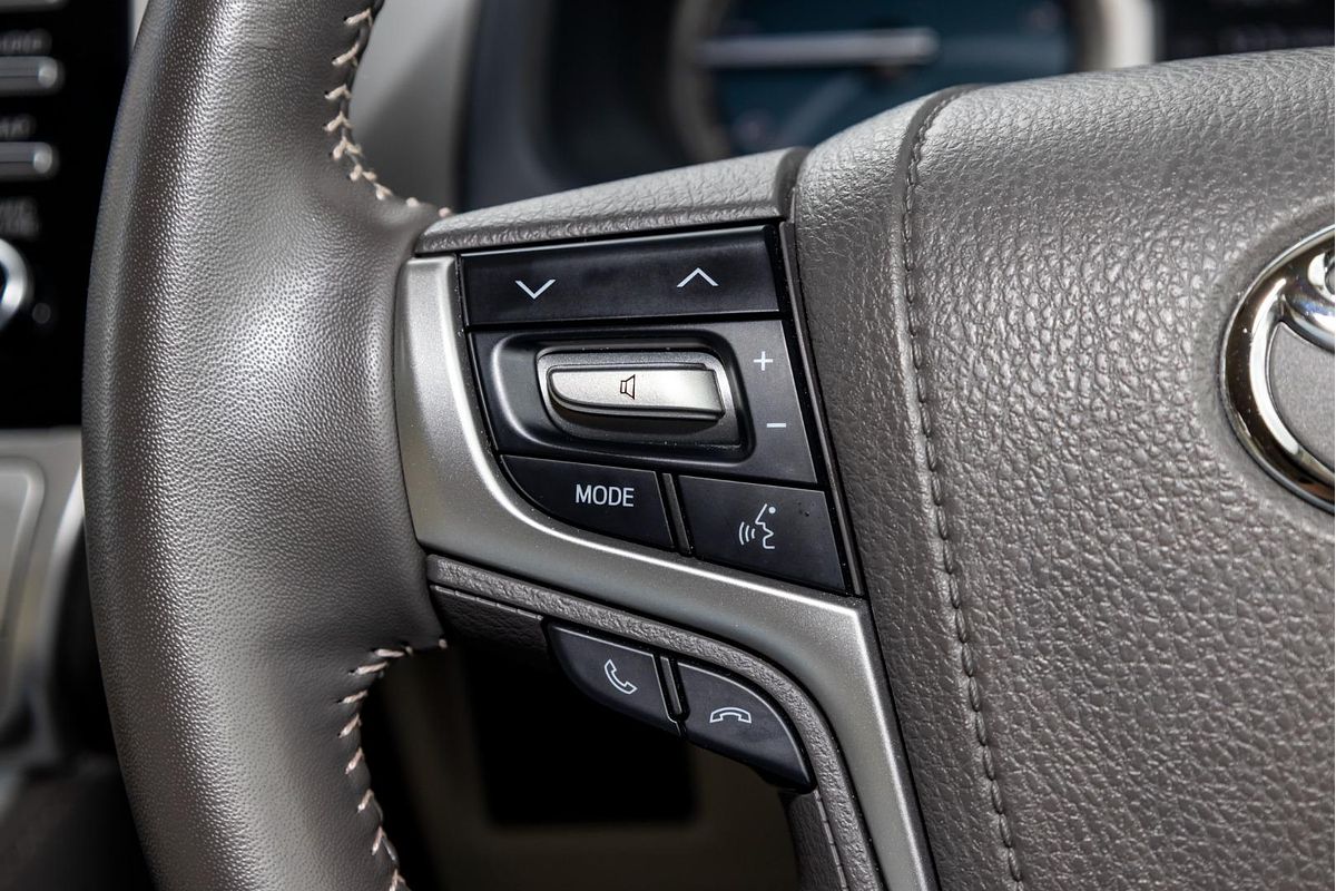 2023 Toyota Landcruiser Prado VX GDJ150R