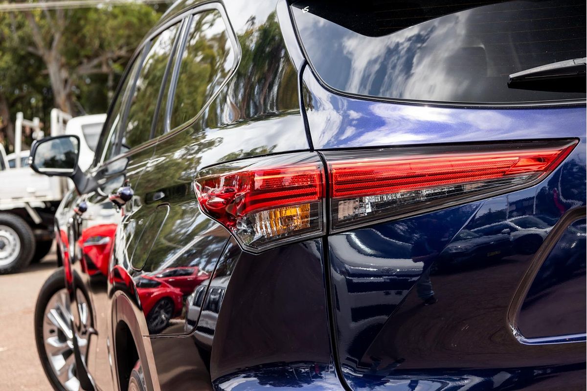 2023 Toyota Kluger Grande AXUH78R