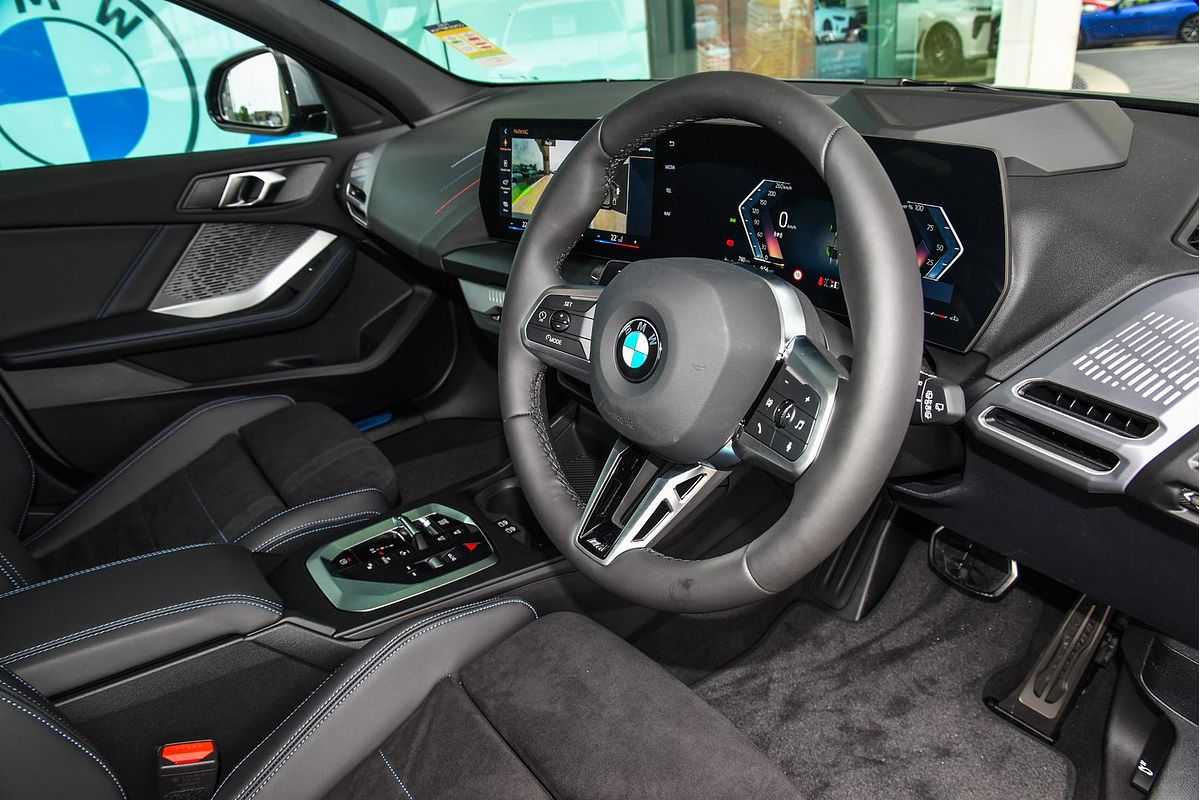 2024 BMW 1 Series 118 M Sport F70