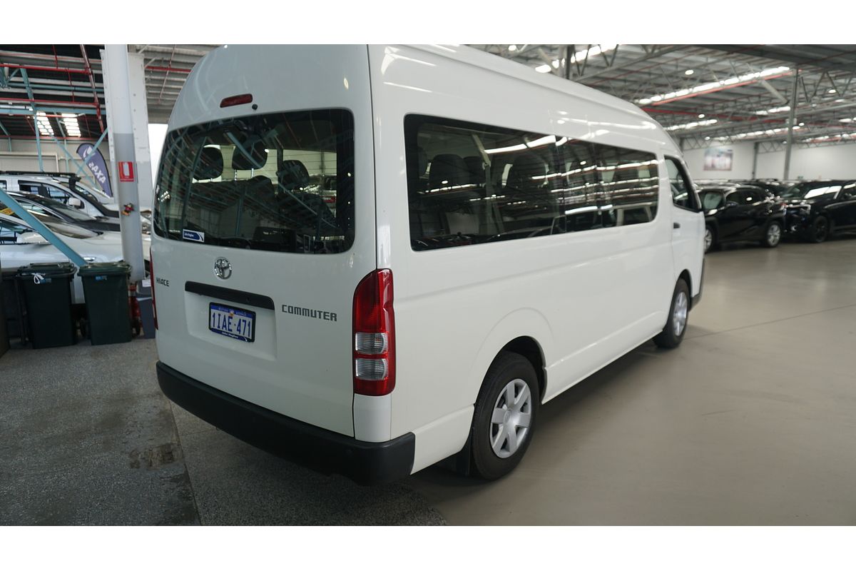 2016 Toyota Hiace Commuter TRH223R