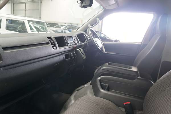 2016 Toyota Hiace Commuter TRH223R