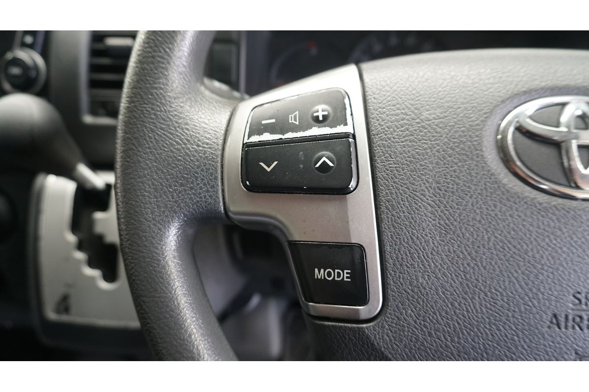 2016 Toyota Hiace Commuter TRH223R