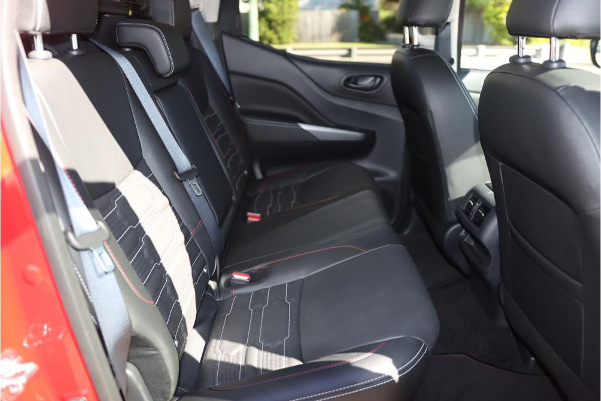 2024 Nissan Navara PRO-4X D23 4X4