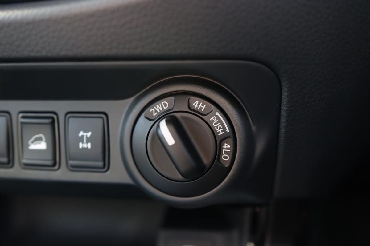 2024 Nissan Navara PRO-4X D23 4X4