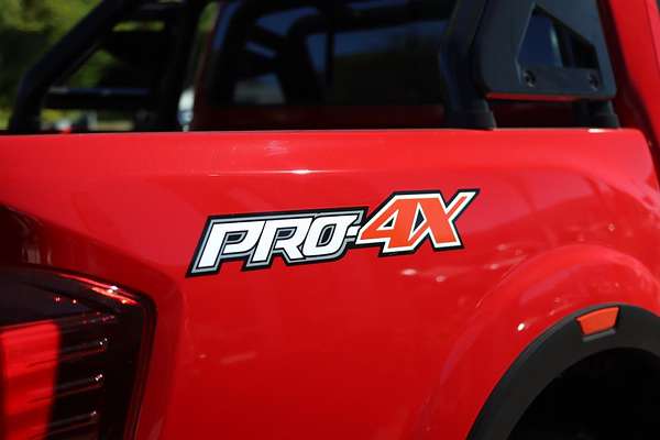 2024 Nissan Navara PRO-4X D23 4X4