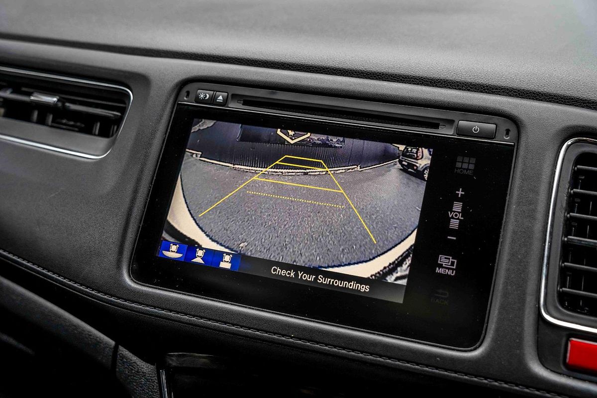 2015 Honda HR-V VTi-L