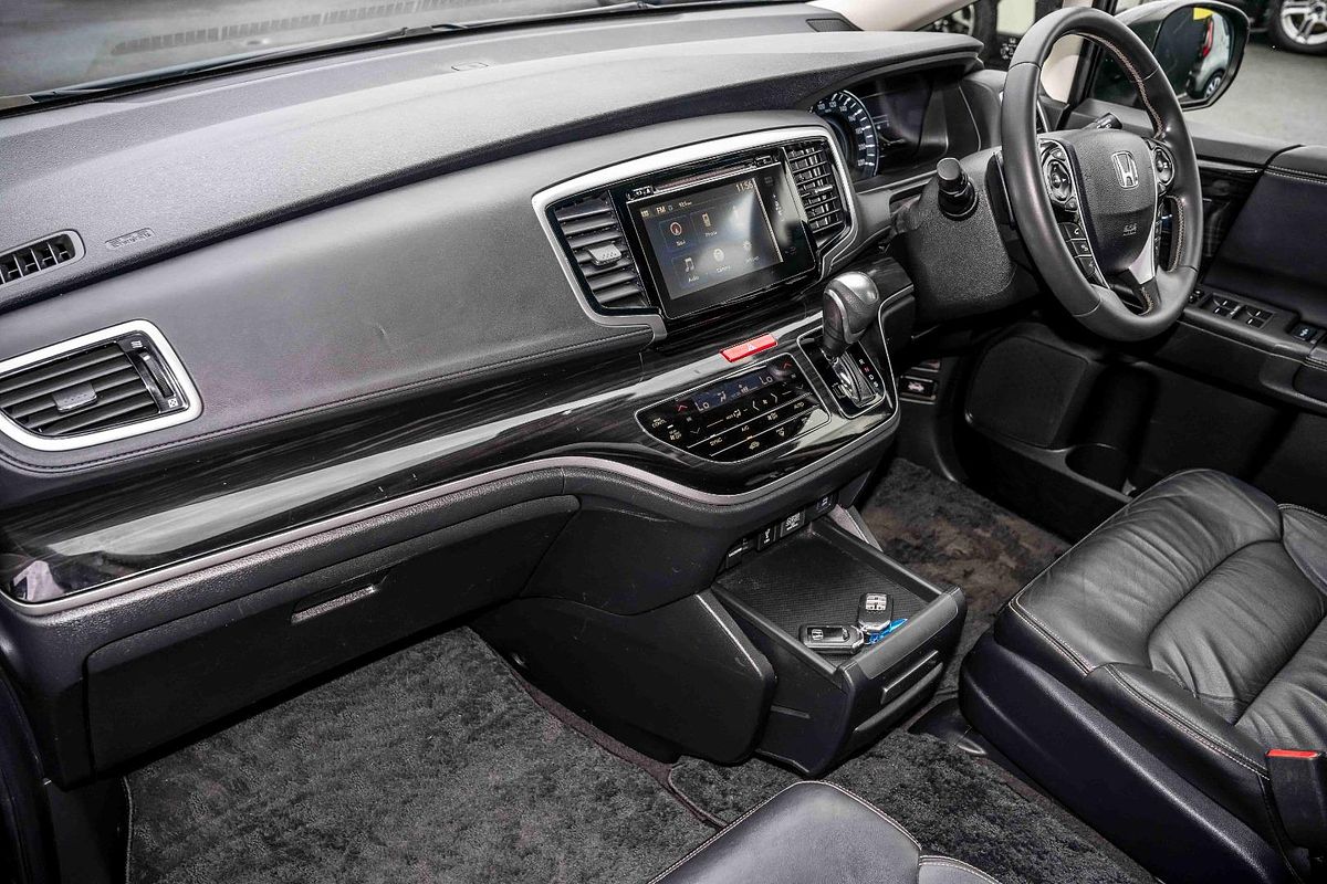 2018 Honda Odyssey VTi-L 5th Gen