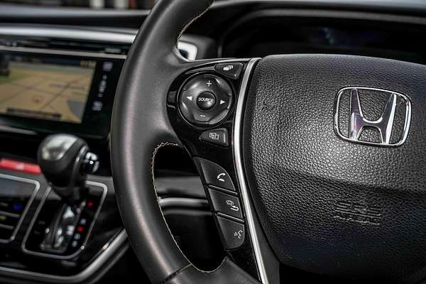 2018 Honda Odyssey VTi-L 5th Gen
