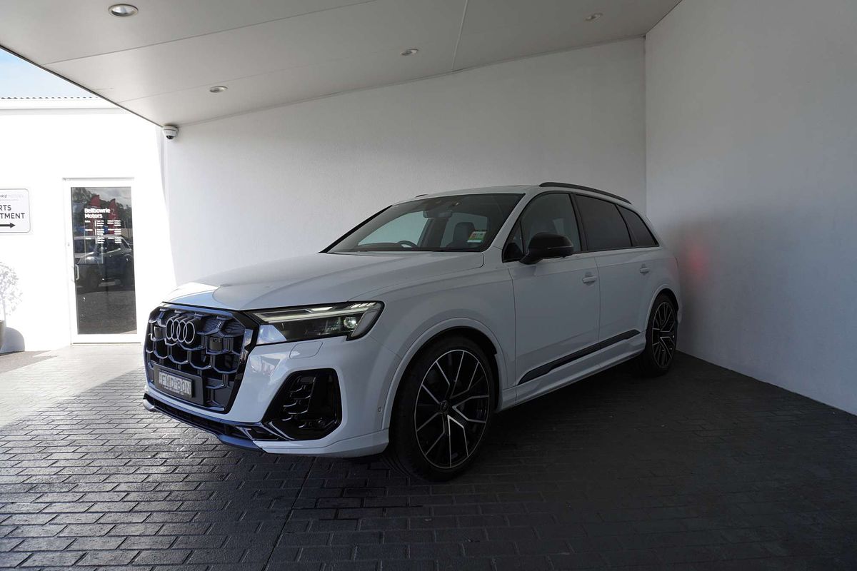 2024 Audi Q7 50 TDI S line 4M