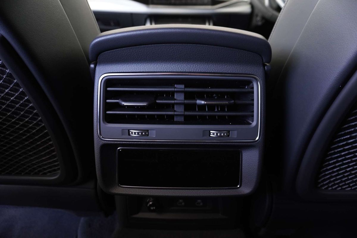 2024 Audi Q7 50 TDI S line 4M