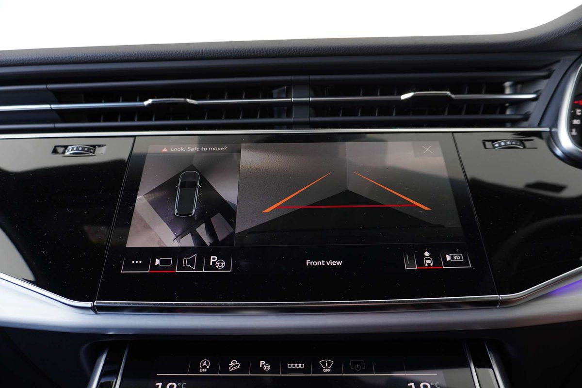 2024 Audi Q7 50 TDI S line 4M