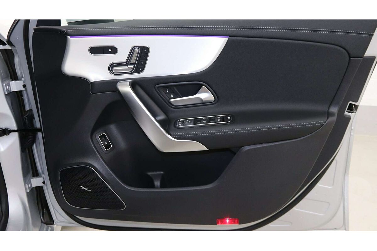 2023 Mercedes-Benz A-Class A250 V177