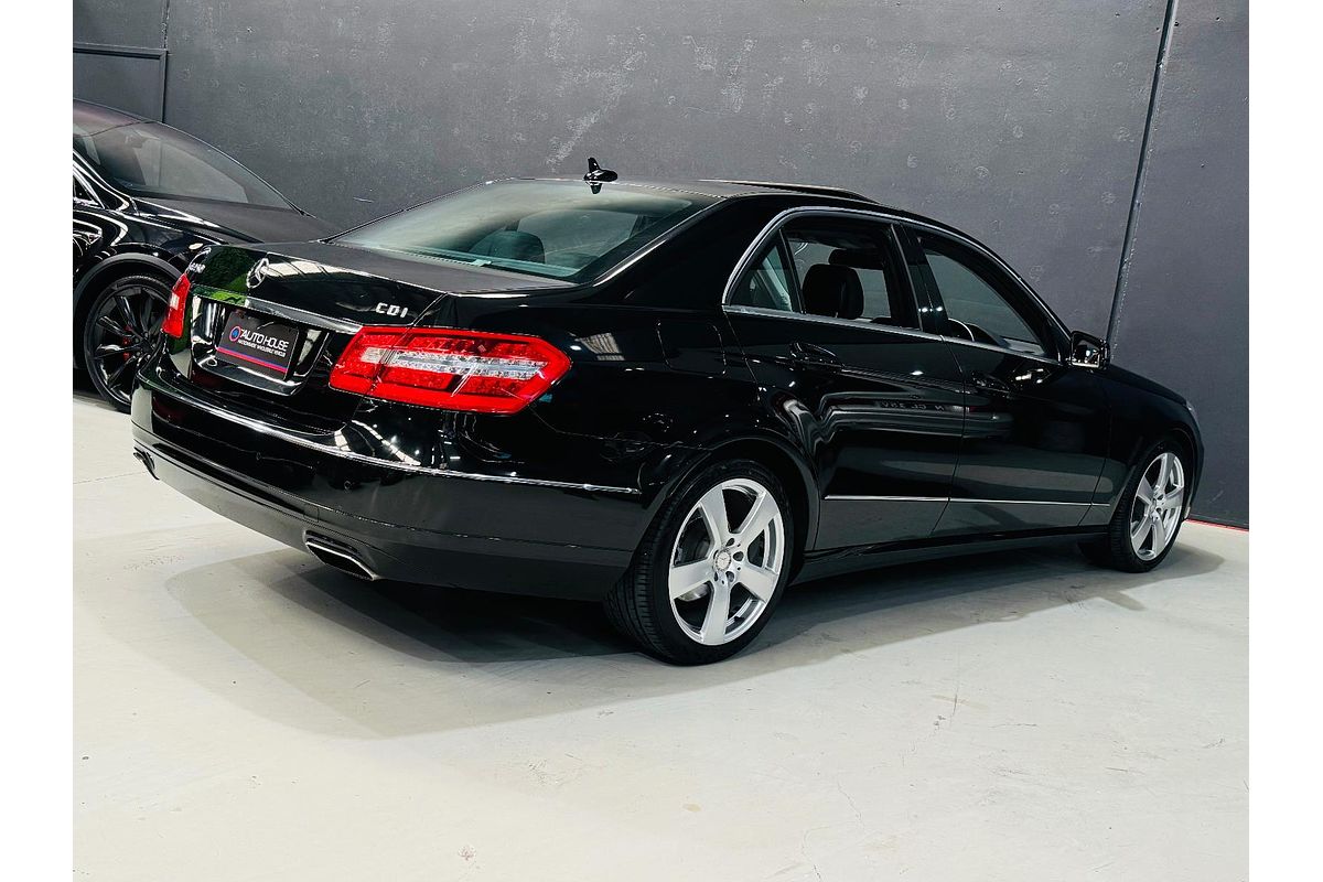 2012 Mercedes-Benz E-Class E250 CDI BlueEFFICIENCY Avantgarde W212