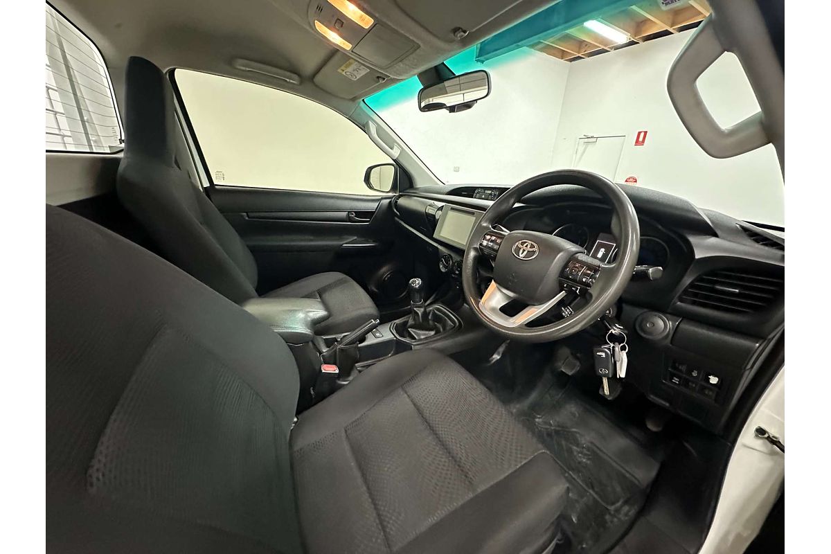 2019 Toyota Hilux SR GUN126R 4X4