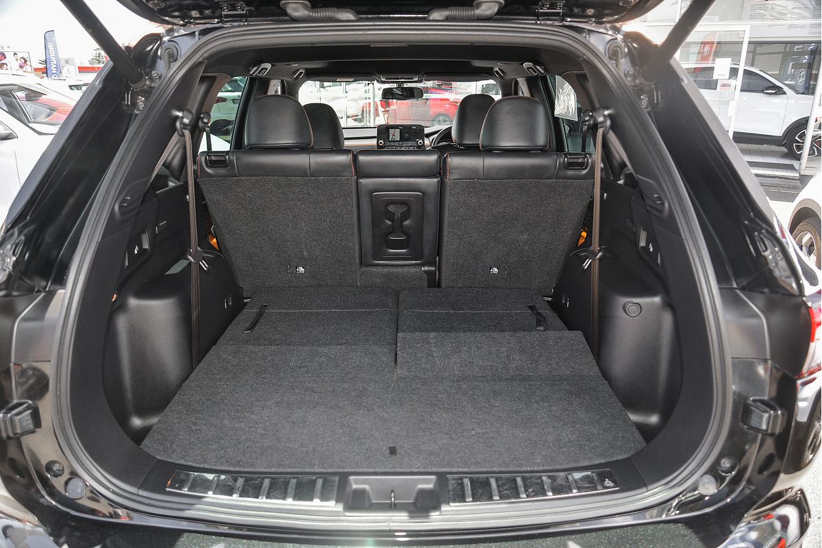 2022 Mitsubishi Outlander Exceed Tourer ZM