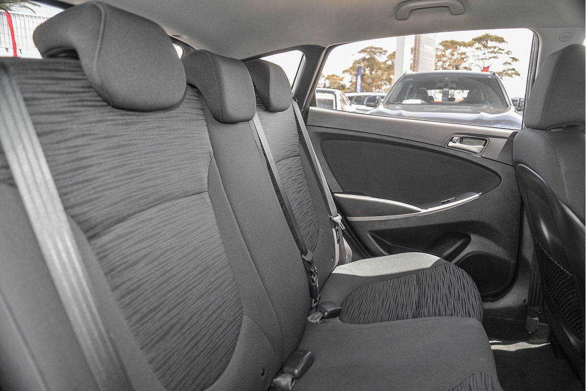 2018 Hyundai Accent Sport RB6