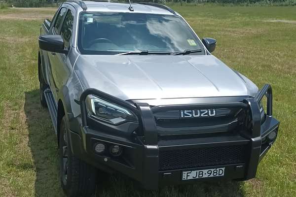 2023 Isuzu D-MAX X-TERRAIN 4X4