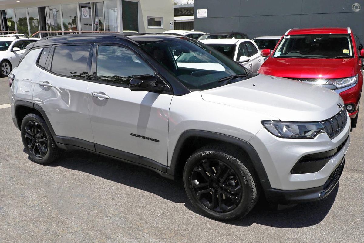 2022 Jeep Compass Night Eagle M6