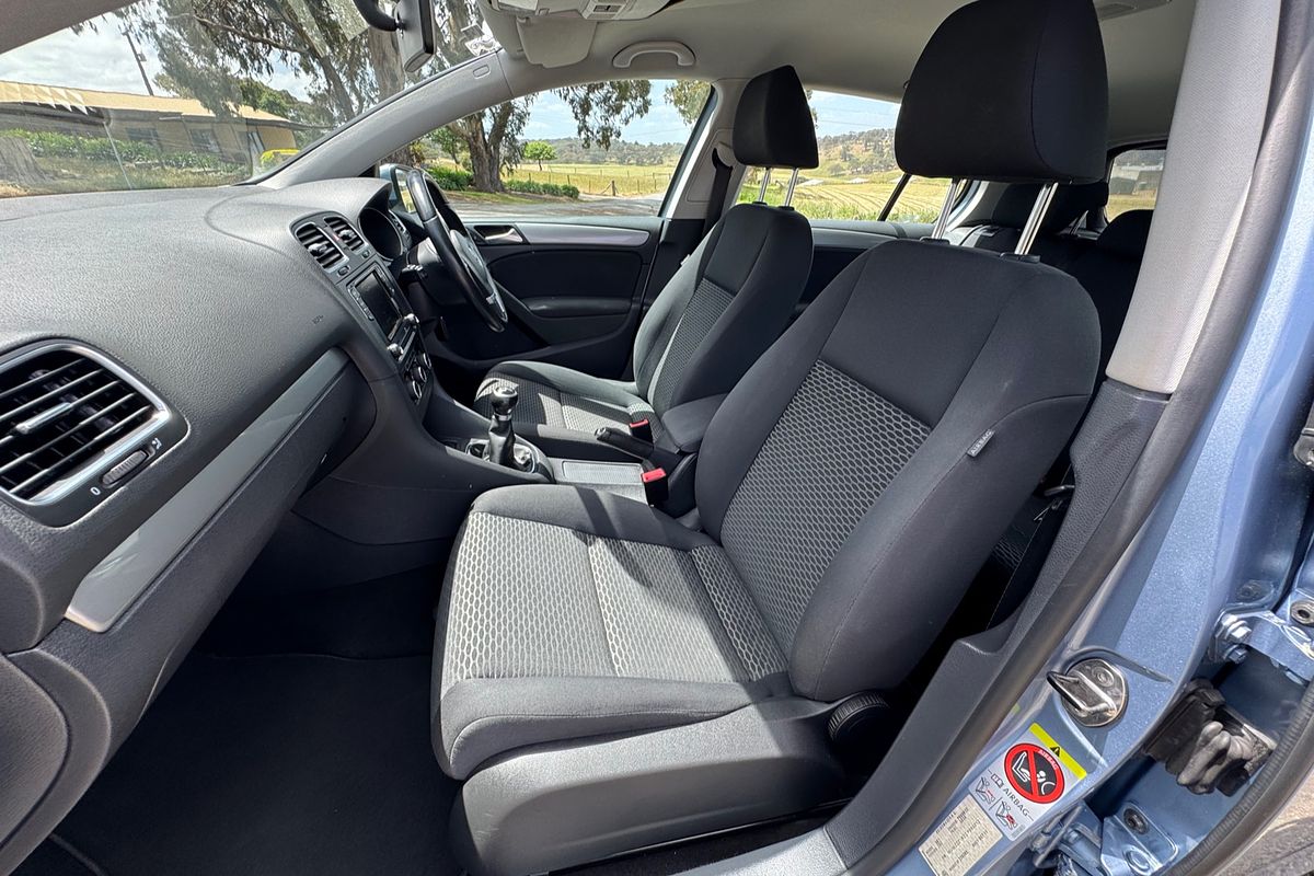 2011 Volkswagen Golf 90TSI Trendline VI