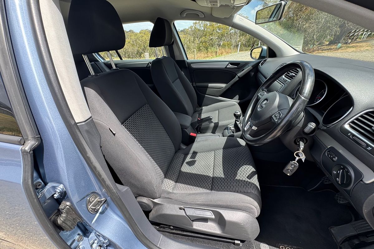 2011 Volkswagen Golf 90TSI Trendline VI