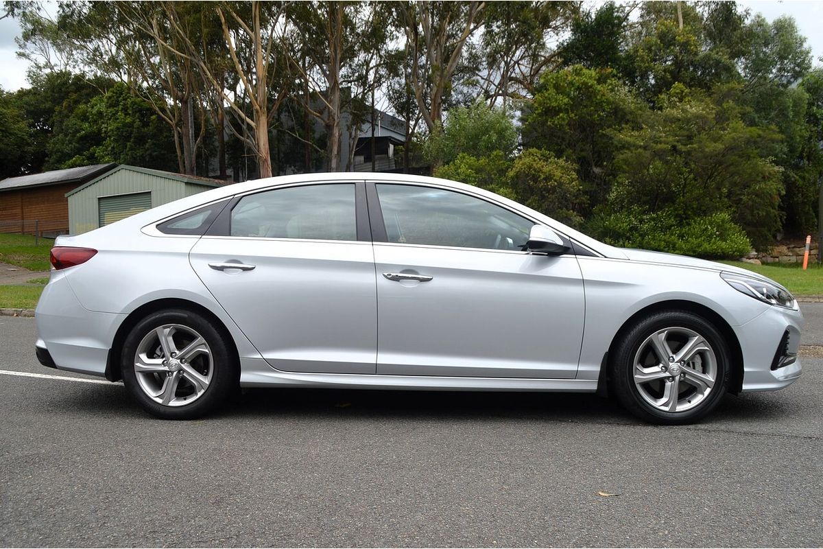 2018 Hyundai Sonata Active LF4
