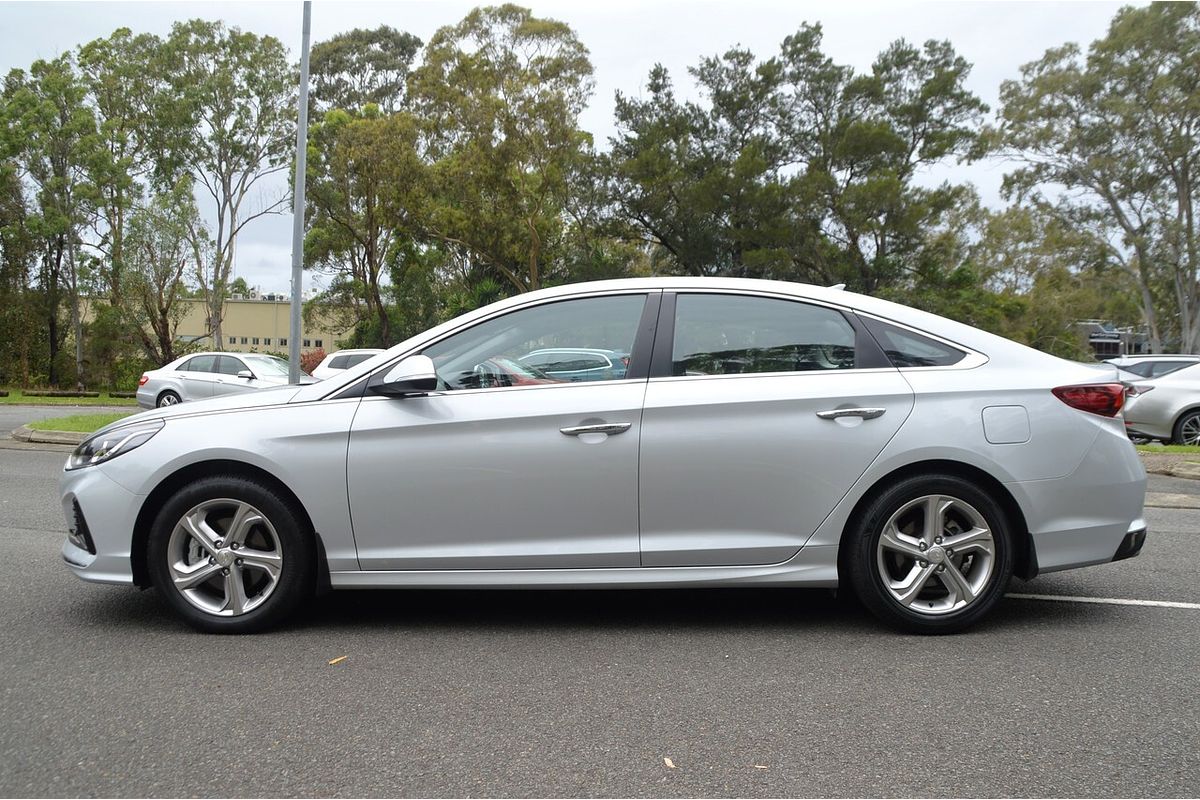 2018 Hyundai Sonata Active LF4