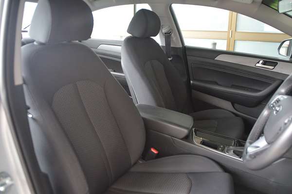 2018 Hyundai Sonata Active LF4