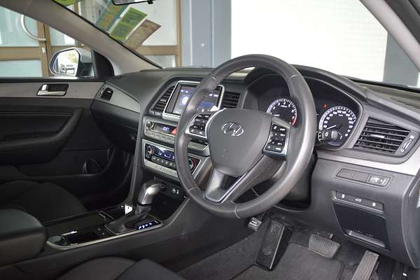 2018 Hyundai Sonata Active LF4