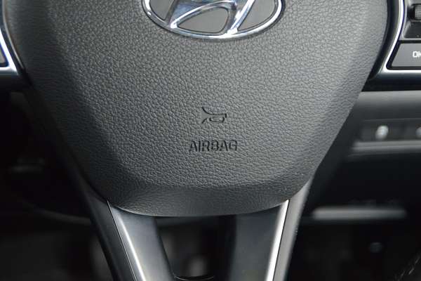 2018 Hyundai Sonata Active LF4