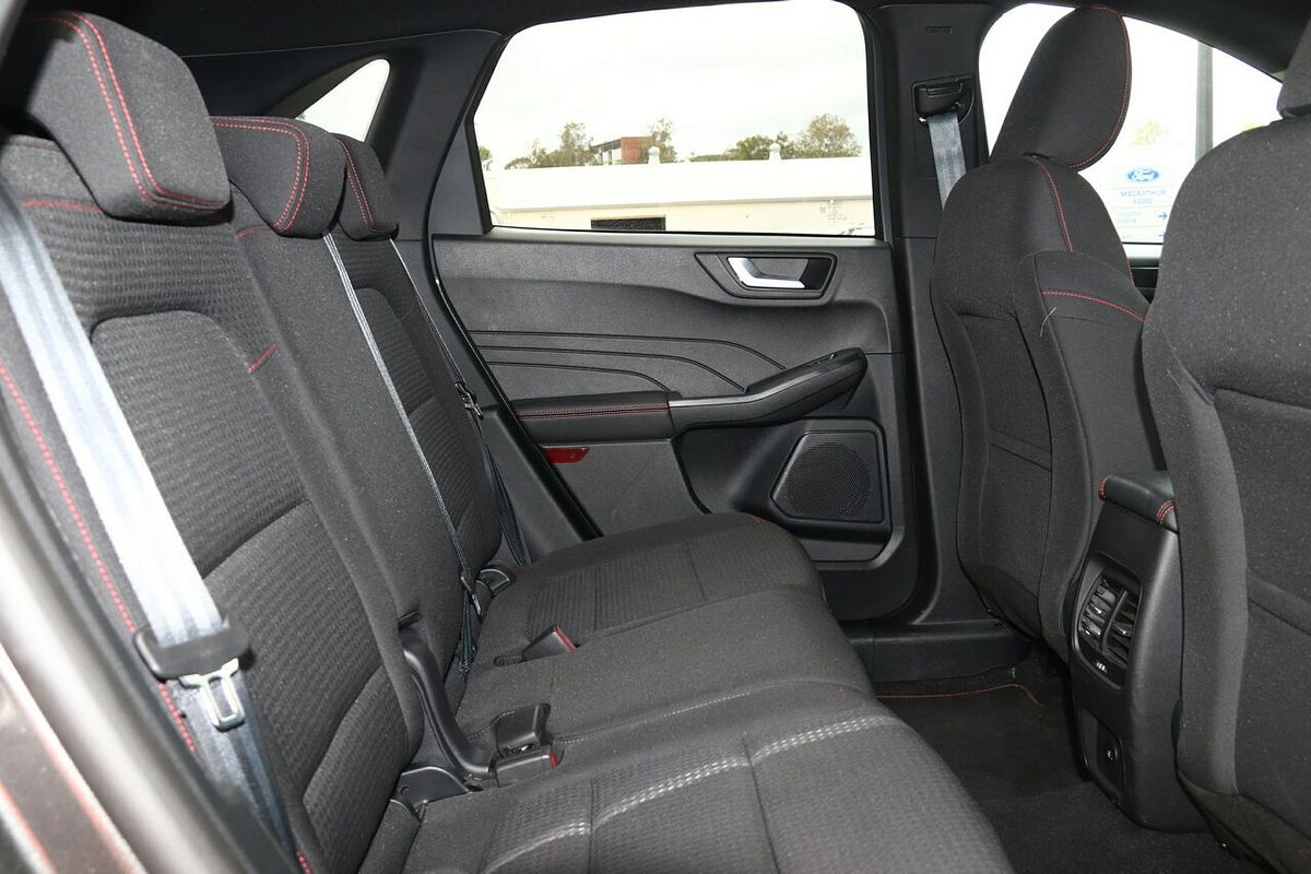 2023 Ford Escape ST-Line ZH