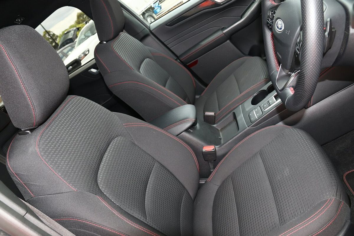 2023 Ford Escape ST-Line ZH