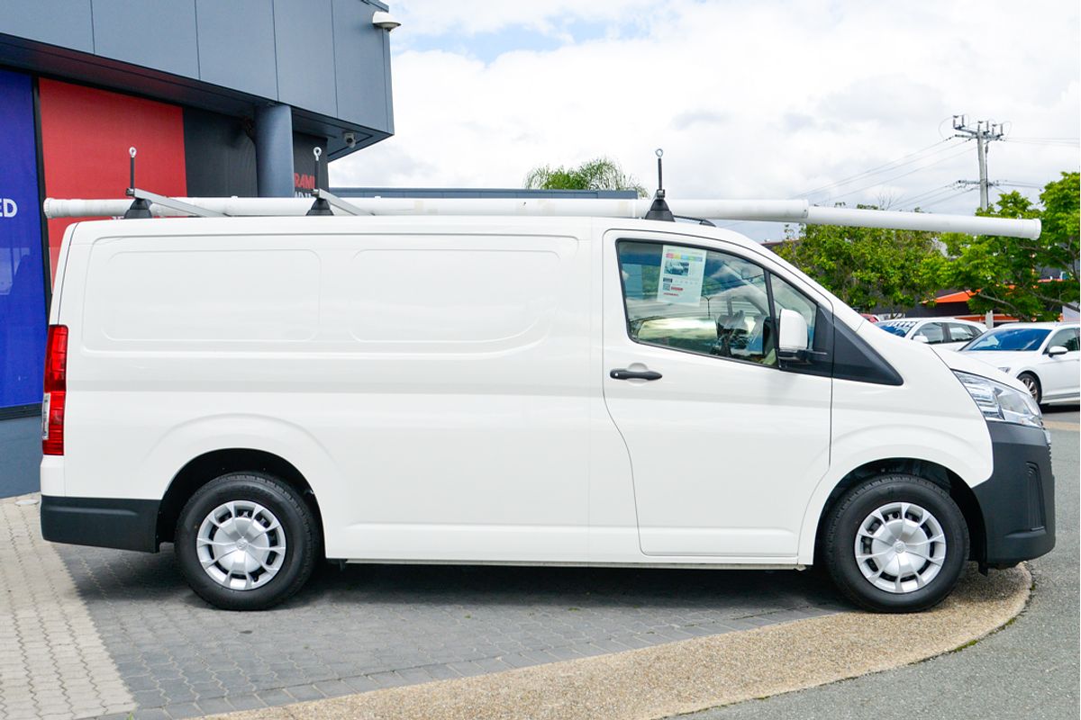 2024 Toyota Hiace GDH300R LWB