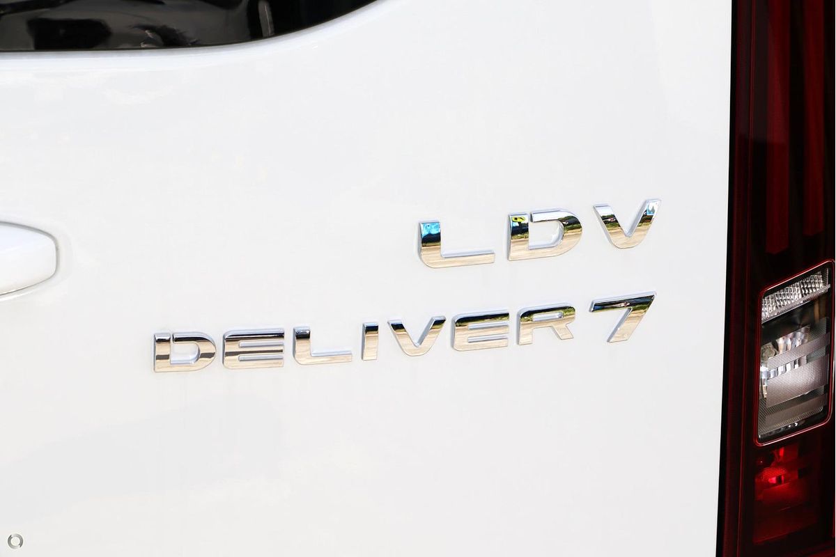 2024 LDV Deliver 7