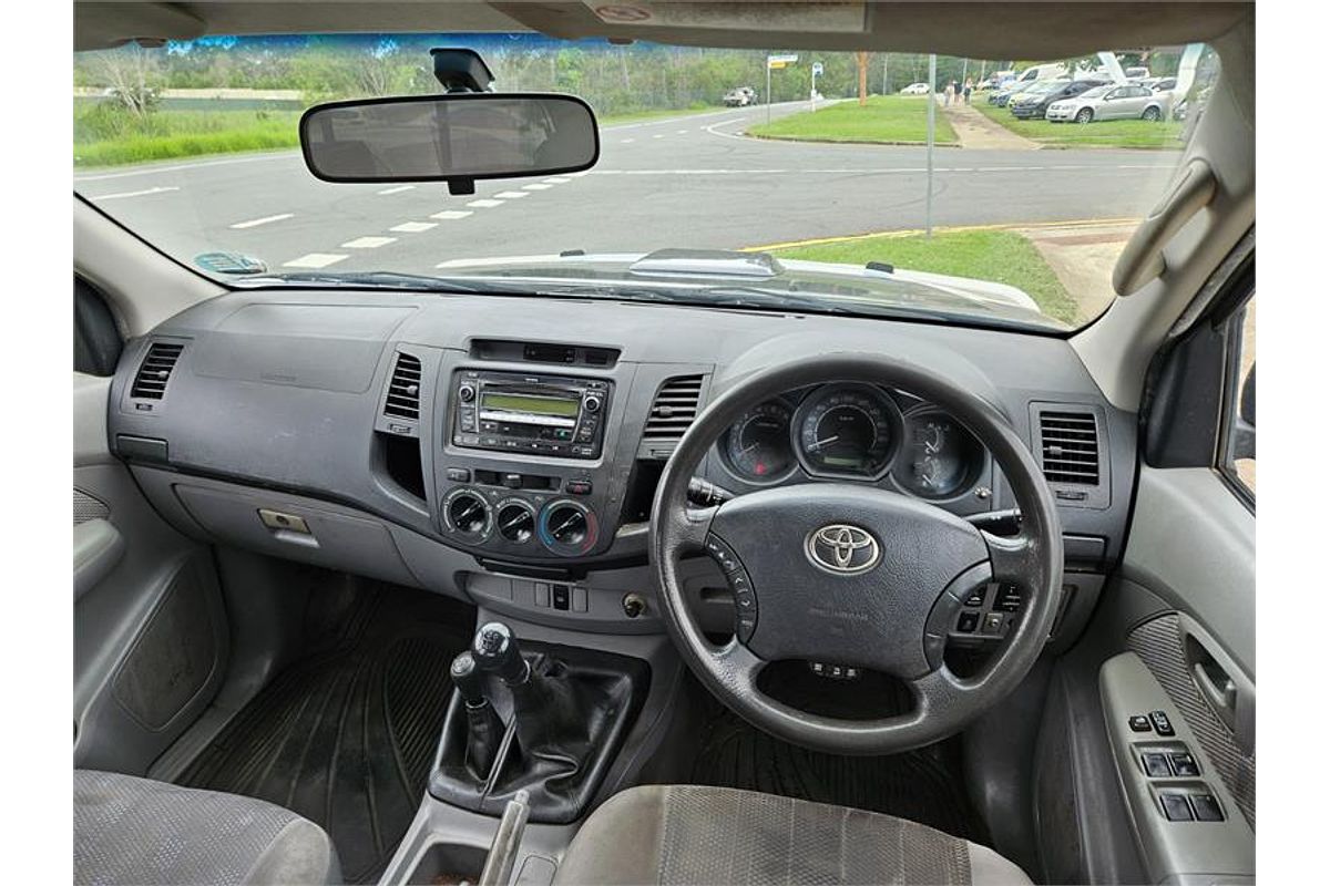 2010 Toyota Hilux SR KUN26R 4X4