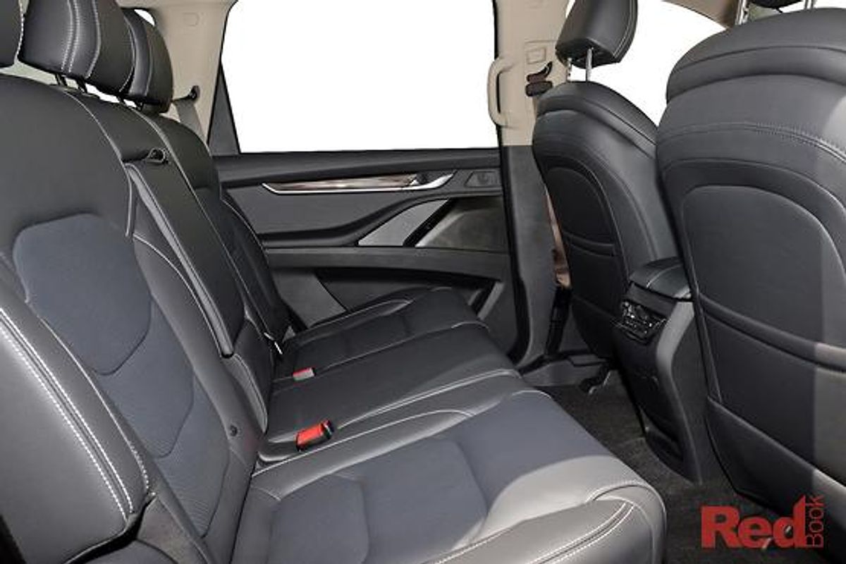 2024 LDV D90 Executive SV9A