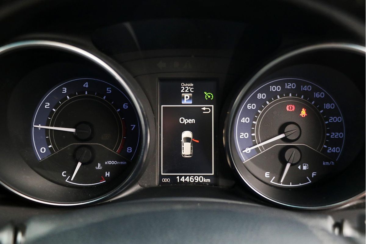 2016 Toyota Corolla SX ZRE182R