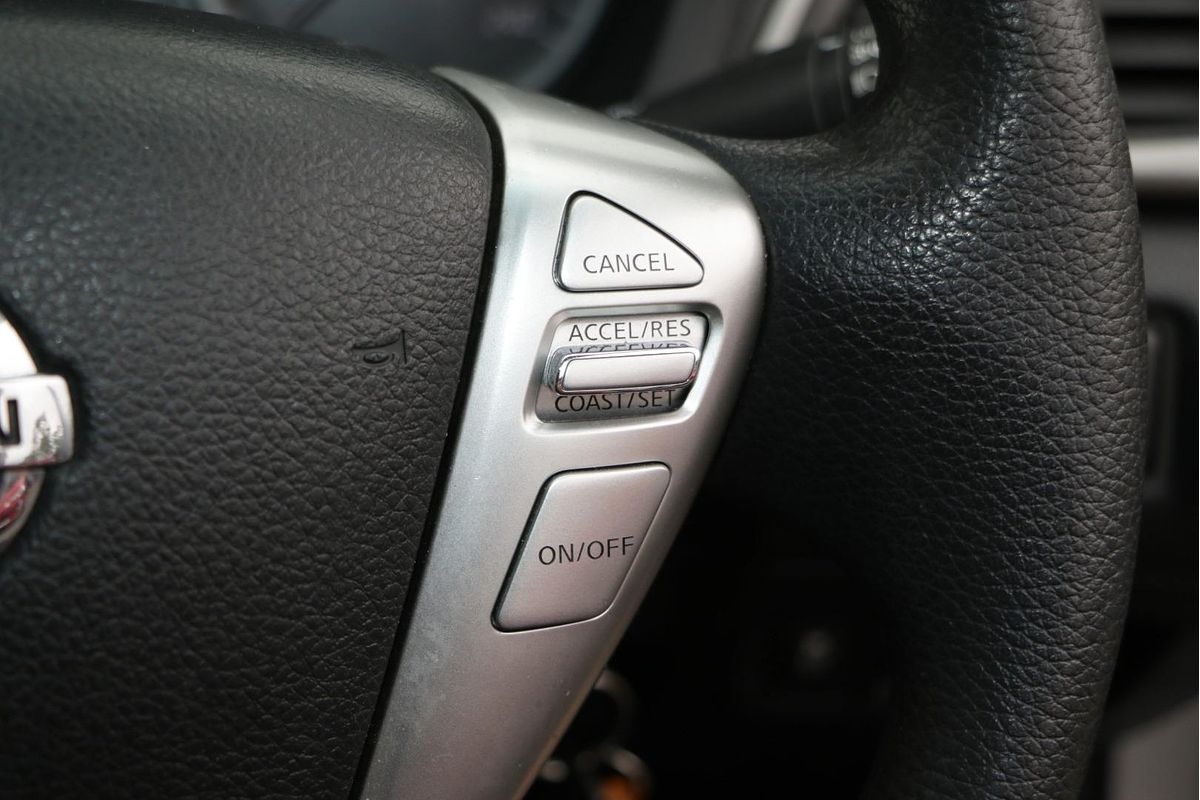 2013 Nissan Pulsar ST C12