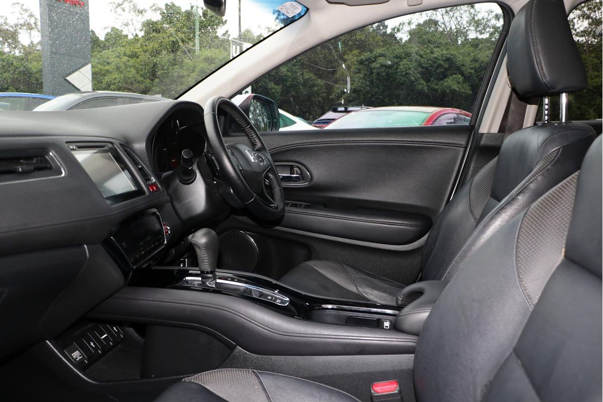 2016 Honda HR-V VTi-L