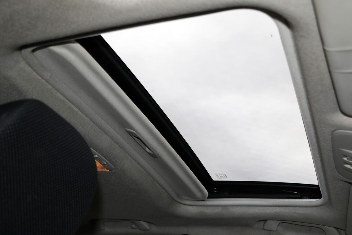 2013 Subaru XV 2.0i-L G4X