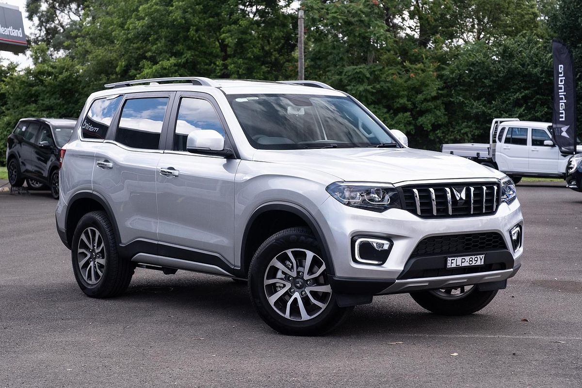 2023 Mahindra Scorpio Z8L